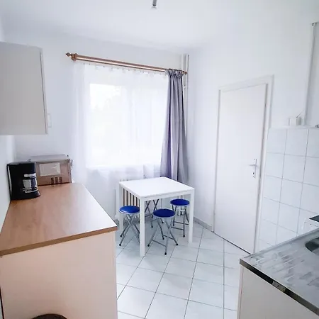 Majus 1 Apartment